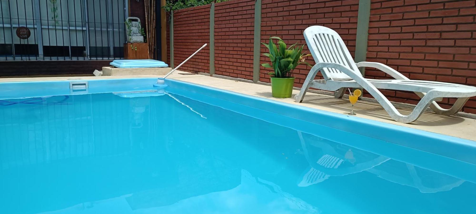 Casa Olivia- Alojamiento Con Piscina - Aeropuerto Ezeiza Exterior photo